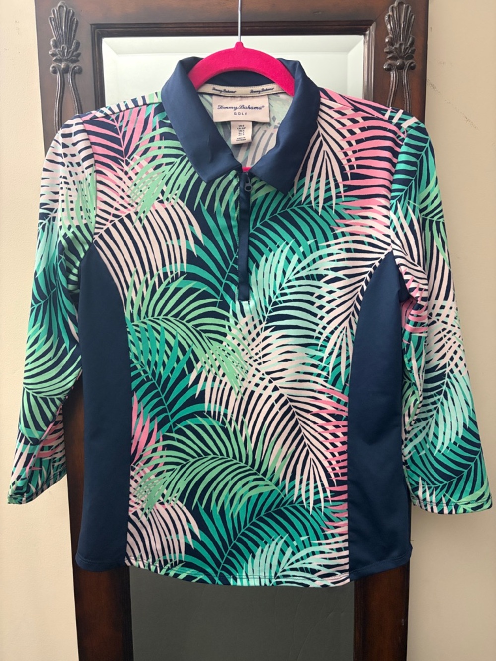 Tommy Bahama Golf long-sleeve, 1/4 zip tropical fern print UPF 50 sun protection